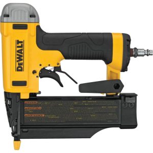 Pistola de clavos calibre 23 de aire DEWALT  -  DWFP2350